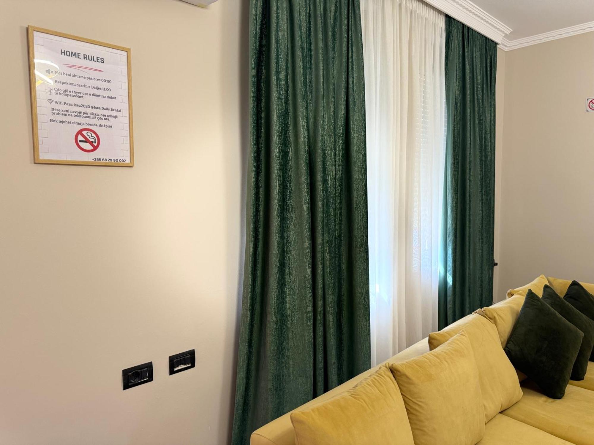 Golden Dublex Tirana Apartment Luaran gambar